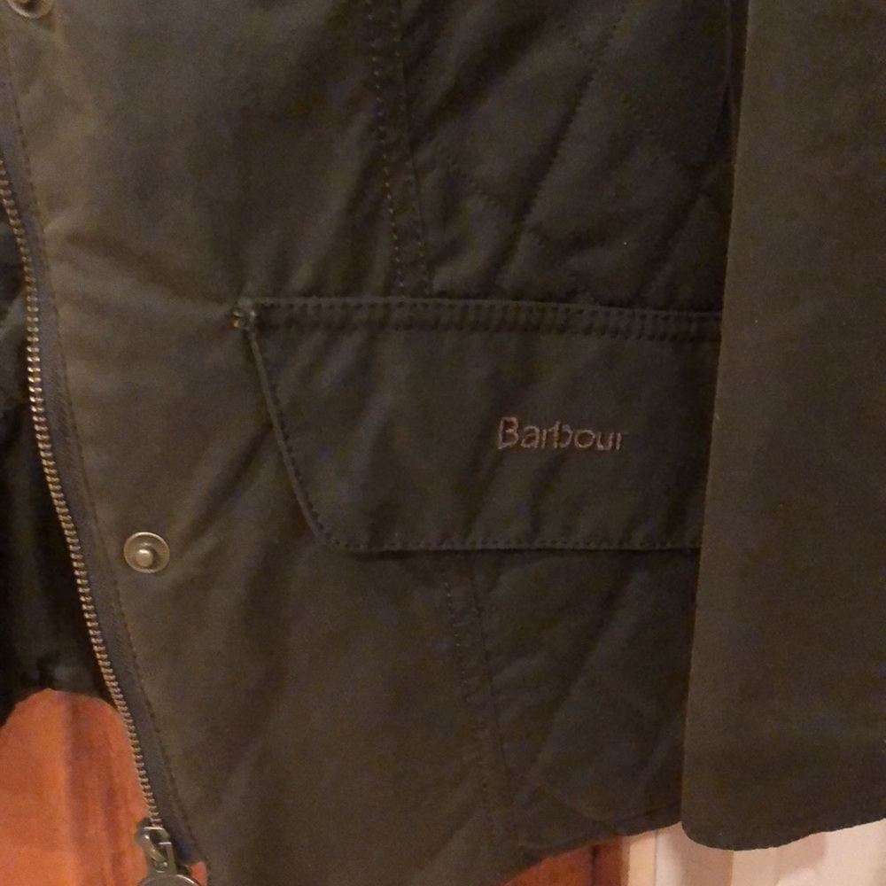 Women’s Barbour jacket - USA size 4 - Picture 5 of 13